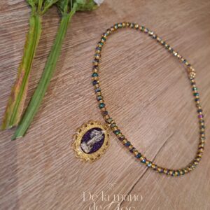 Collares