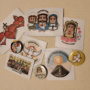 Combo Botones y Stickers surtidos