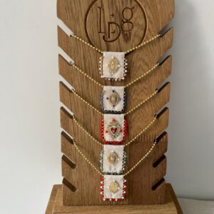 Collar Tipo Escapulario